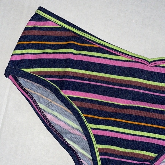 NWT PINK By Victoria Secret Panty - Stripe Print - Size L - Picture 6 of 10
